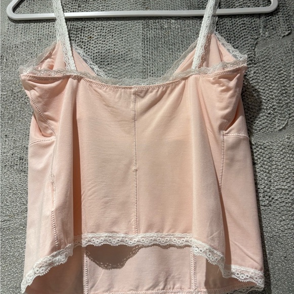 GUIZIO Dainty Light Pink Camisole - Picture 3 of 11